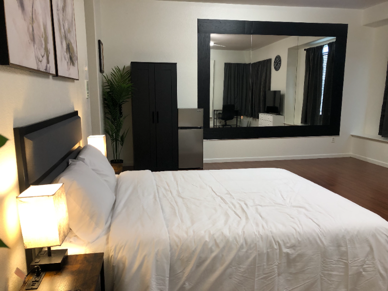 8408 Arrowroot Cir - Photo 6 of 10