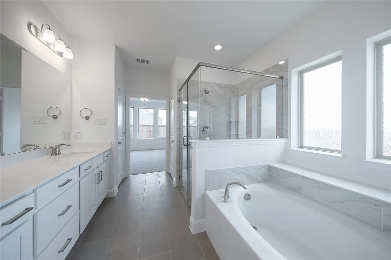 2420 Bernham Dr - Photo 6 of 20