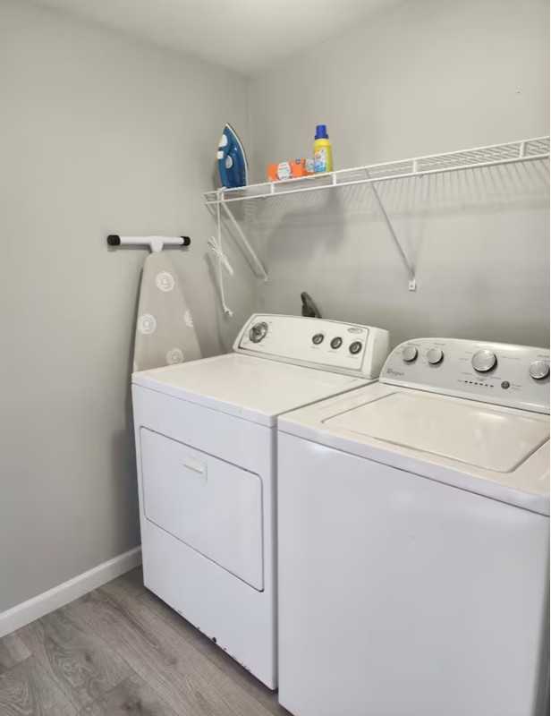 1334 W Ridgewood Ct - Photo 4 of 9