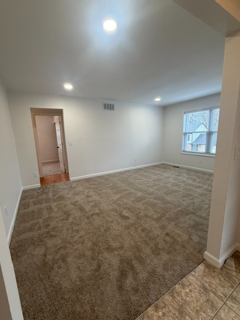 4706 Mcilroy Dr - Photo 5 of 18