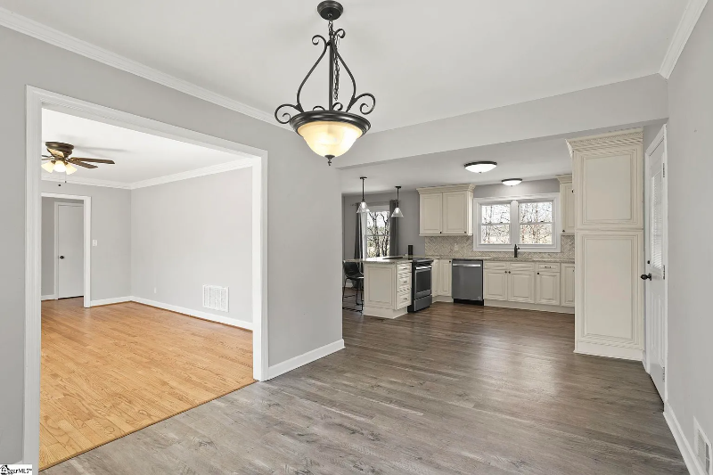 2442 Fews Bridge Rd - Photo 7 of 19