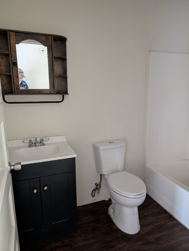 115 Renee - Photo 7 of 10