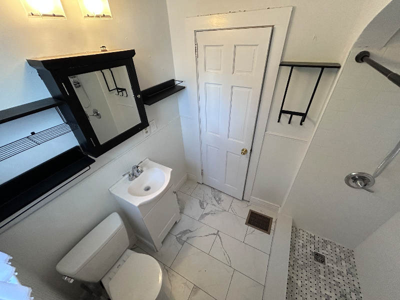 53 Main St #A - Photo 4 of 16