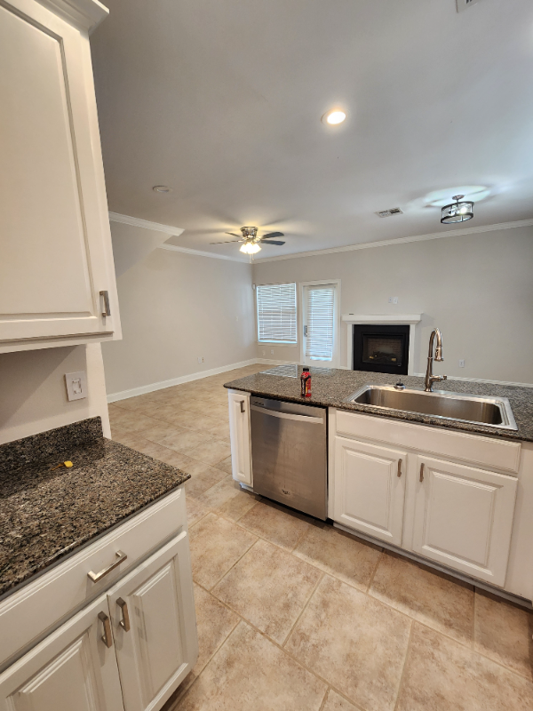 4706 Pontchartrain Dr #5 - Photo 5 of 16