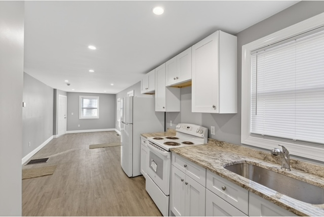 122 Brookside Ave #1 - Photo 7 of 11