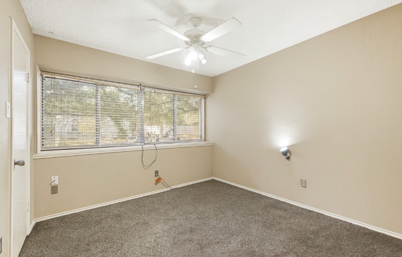 19330 Evening Glen Dr - Photo 5 of 16