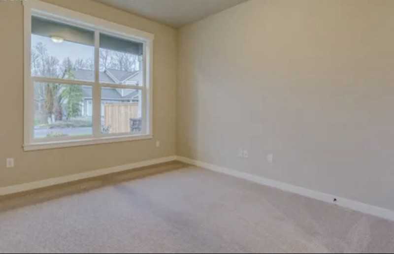 1521 Ne 15th Cir - Photo 4 of 13