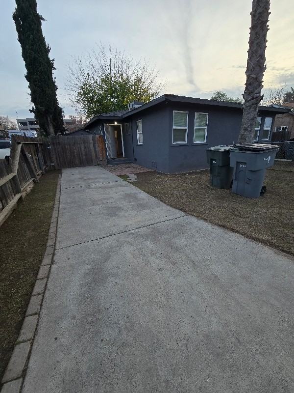 1610 E Yale Ave #1610 - Photo 2 of 20