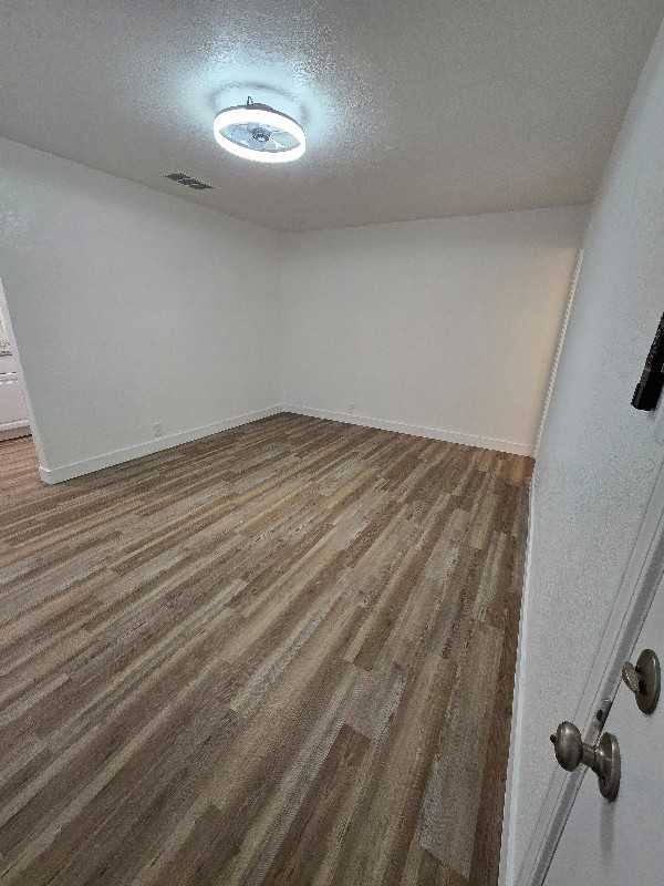 1610 E Yale Ave #1610 - Photo 5 of 20