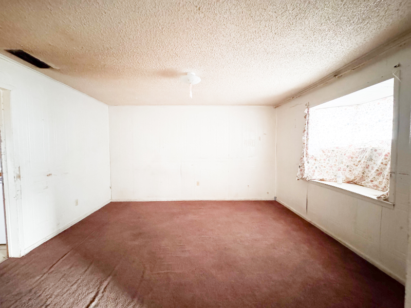 1302 E Collin St - Photo 7 of 16