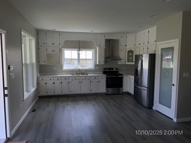 2268 Lusk Loop Rd - Photo 2 of 17