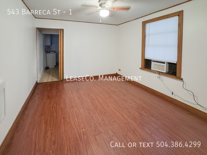 543 Barreca St - Photo 3 of 7