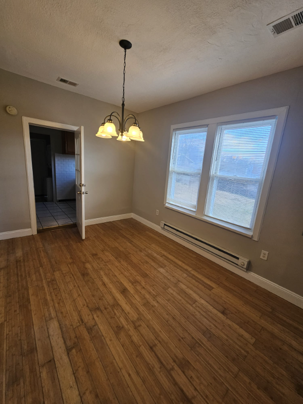 809 Eastern Ave - Photo 6 of 20