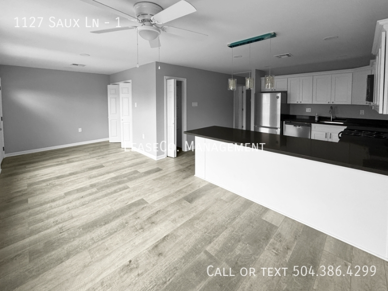 1127 Saux Ln #1 - Photo 2 of 7