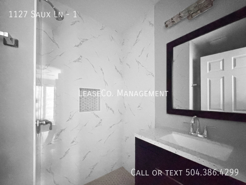 1127 Saux Ln #1 - Photo 3 of 7