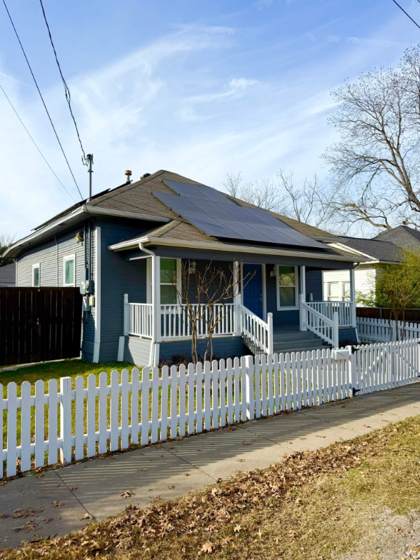 1305 Florence St - Photo 3 of 15