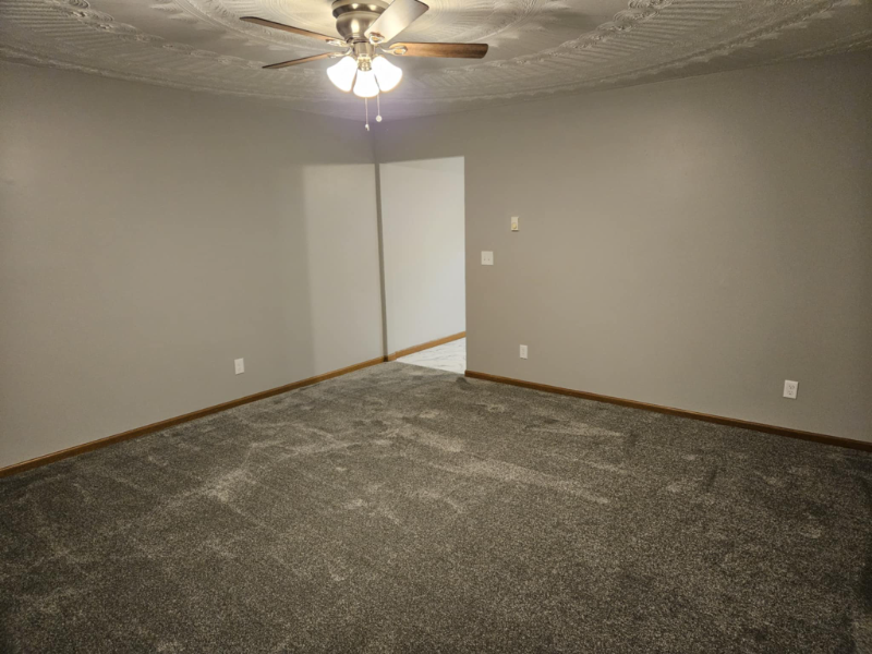 1133 N North St #NA - Photo 5 of 18