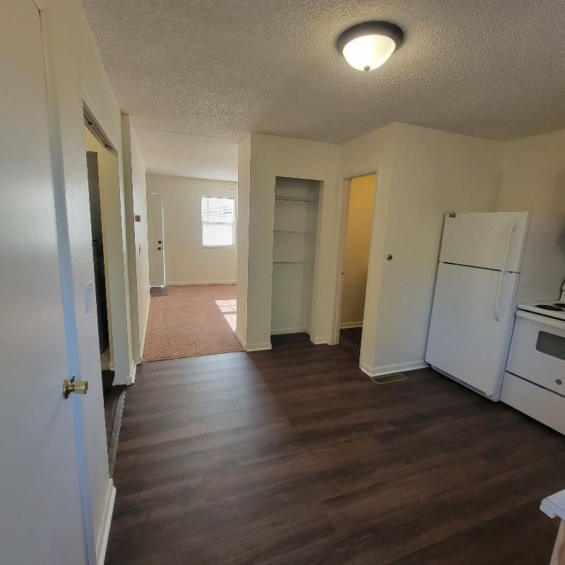 7270 Pea Ridge Rd - Photo 6 of 15