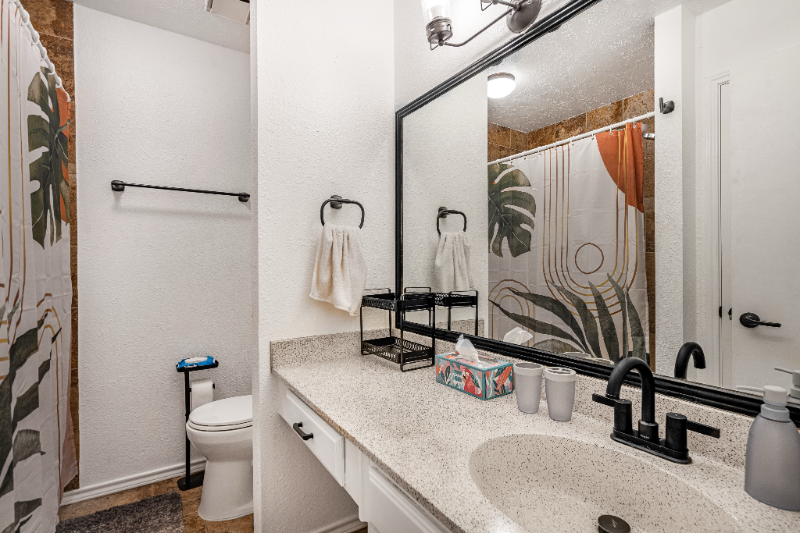 804 Sylvia Ln - Photo 7 of 13