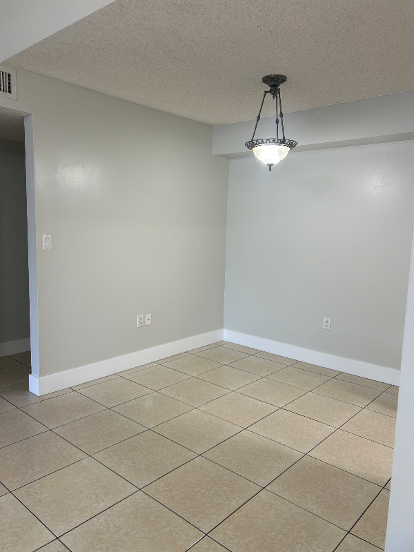 7160 Nwstreet #207 - Photo 7 of 17