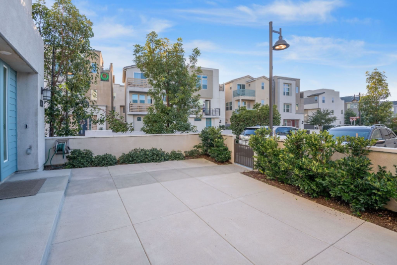 45 Stetson Way - Photo 2 of 20