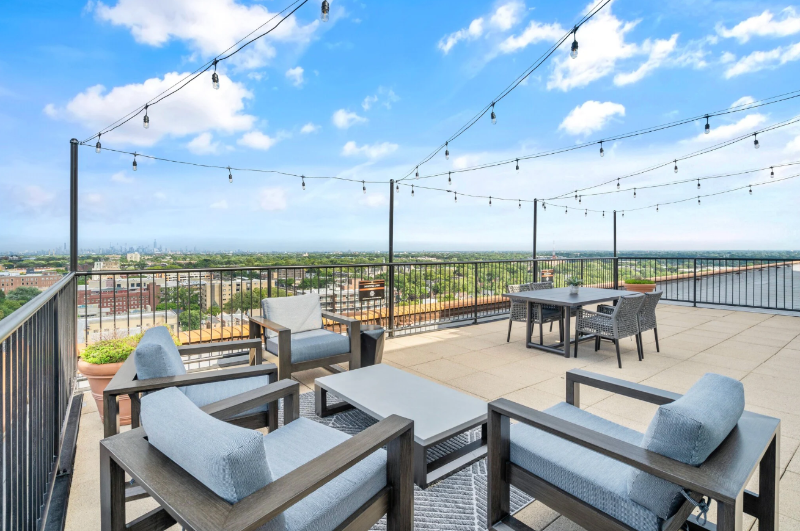 963 Lake St #1000 - Photo 6 of 12