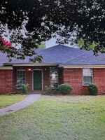 featured image of 2 Jeffrey Cir