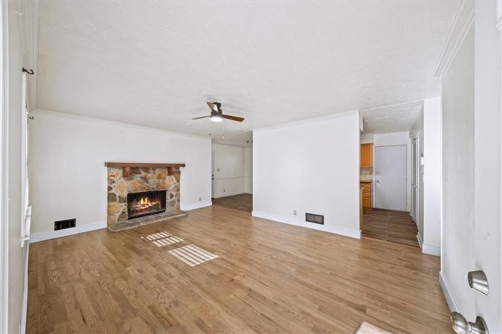 1220 Ridge Rd - Photo 3 of 22