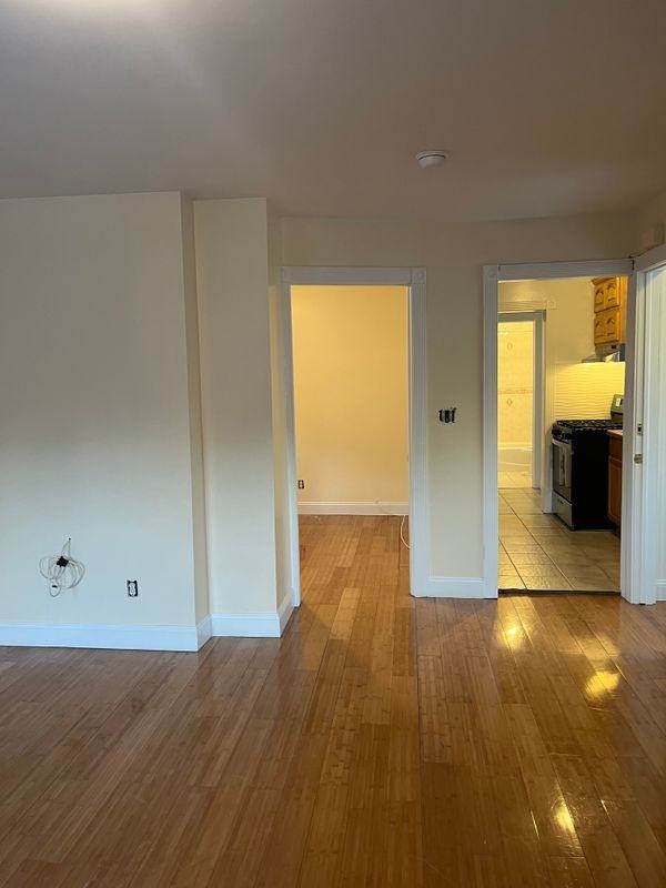 673 E 235th St - Photo 5 of 7