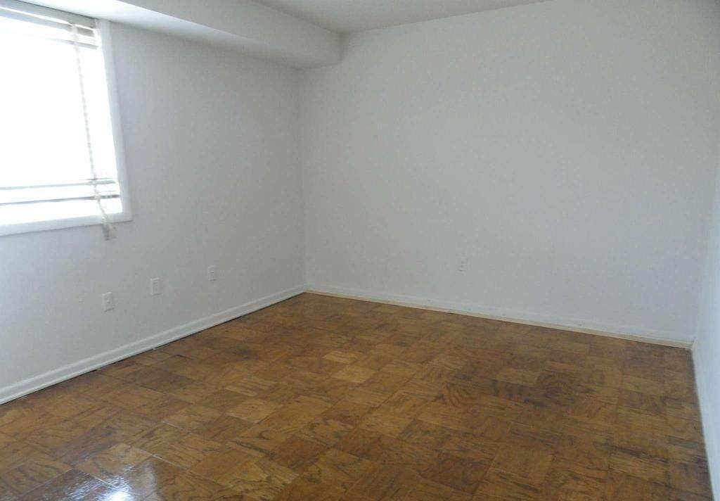 5048 C St Se - Photo 4 of 4