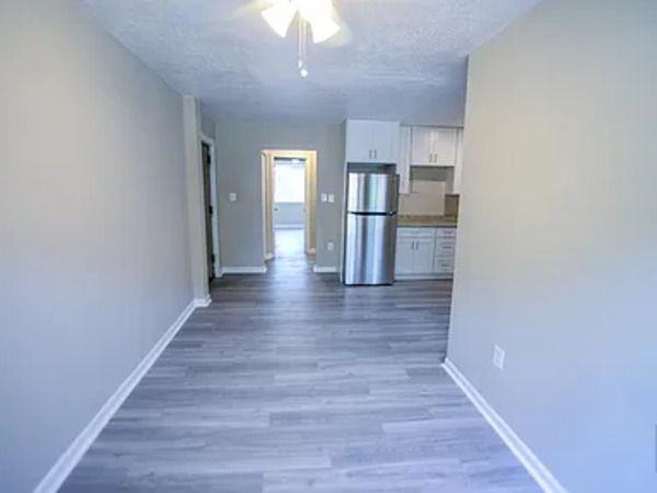 5049 D St Se - Photo 4 of 12