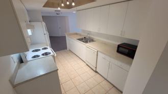 4197 N Haverhill Rd ##208 - Photo 1 of 1