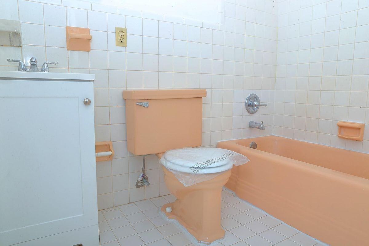 5881 Ne 18th Ave ##2 - Photo 6 of 9