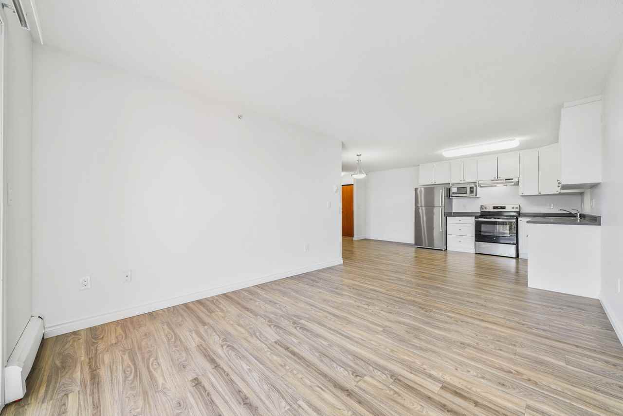 Windermere Village Apartments - Photo 3 of 12