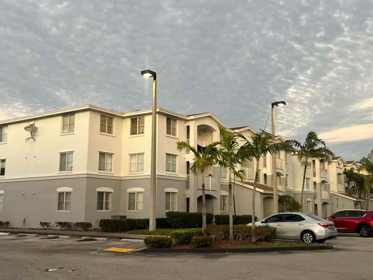 Welcome to Your Ideal Home in North Miami's Gated Community - Photo 6 of 7