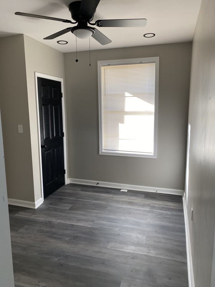 2123 Sinclair Lane - Photo 7 of 7