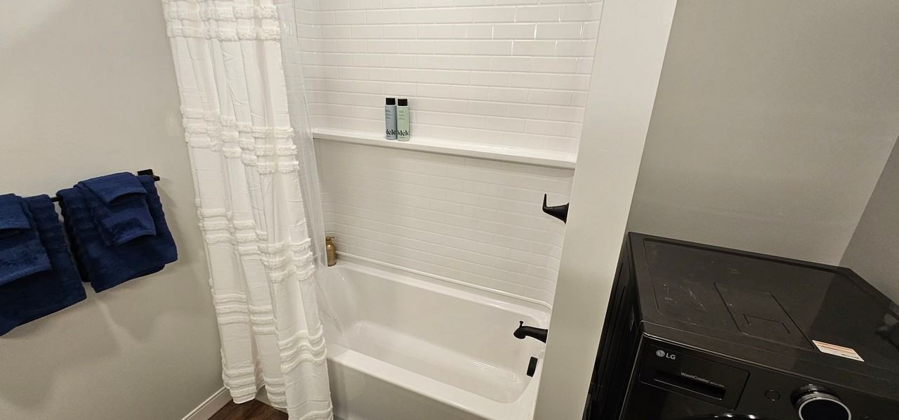 The Overlook - Photo 4 of 40