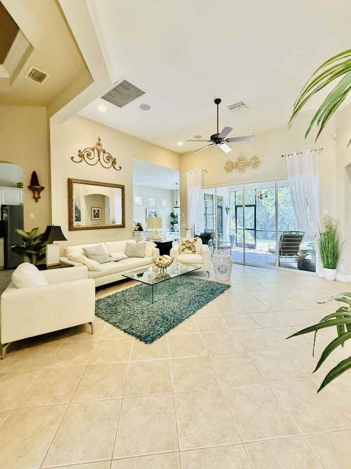 16156 Parque Ln #1 - Photo 7 of 39