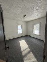 featured image of 82 Rowland Ave