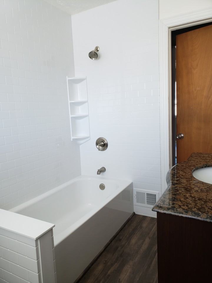 1894 S Foothill Dr #NA - Photo 6 of 17