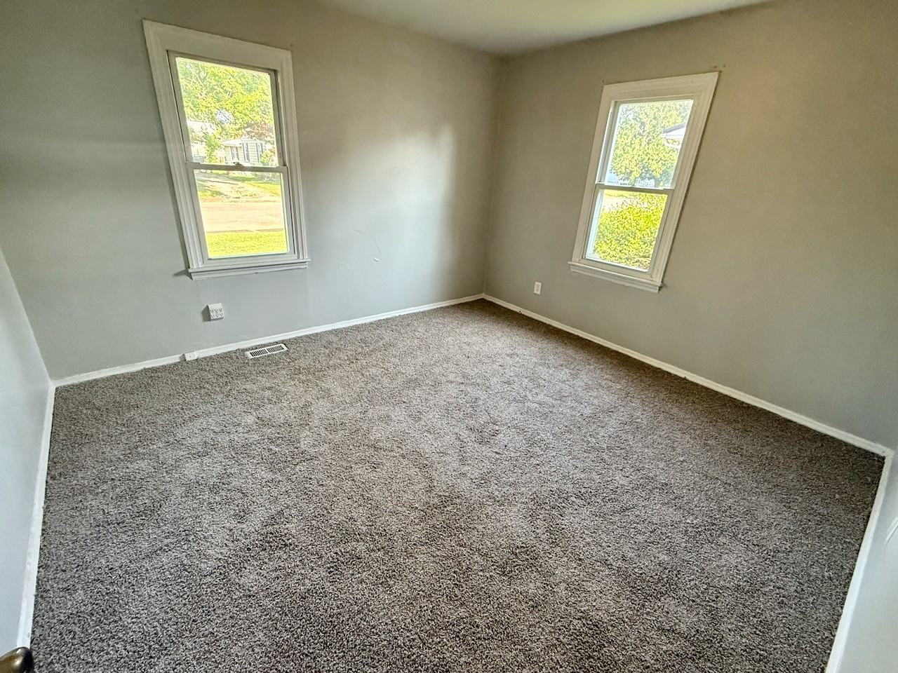 1916 S Taft Ave #NA - Photo 4 of 7