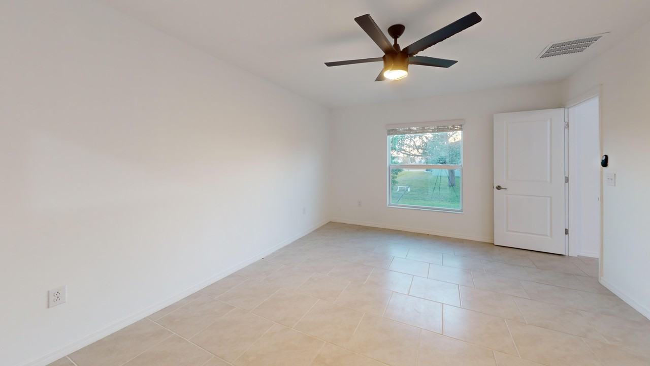 2846 Nw 28th Ave #NA - Photo 2 of 29