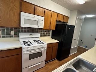 3603 Buffalo Springs Trl #C - Photo 4 of 30