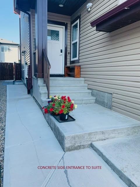 1506 Erker Link Northwest - Photo 4 of 11