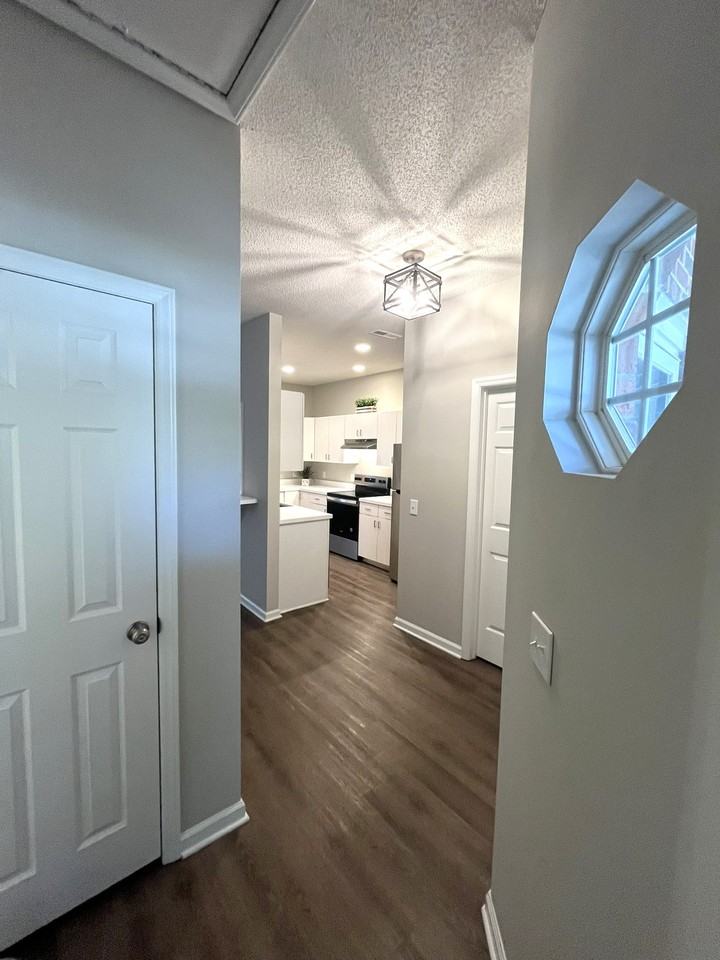 1600 Sturdivant Drive - 1Unit 56 #1 - Photo 2 of 17