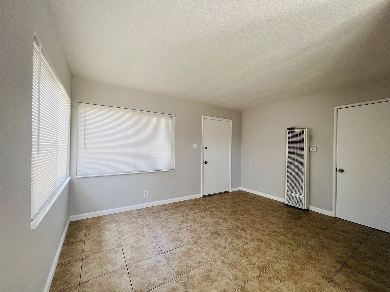 3612 E Iowa Ave #3612 - Photo 5 of 12