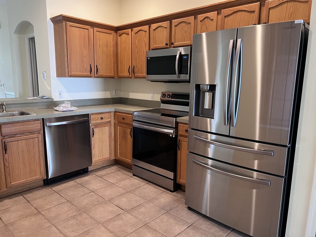 6618 79th Ave N - Photo 3 of 16