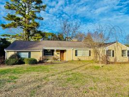 featured image of 2767 Biltmore Ave