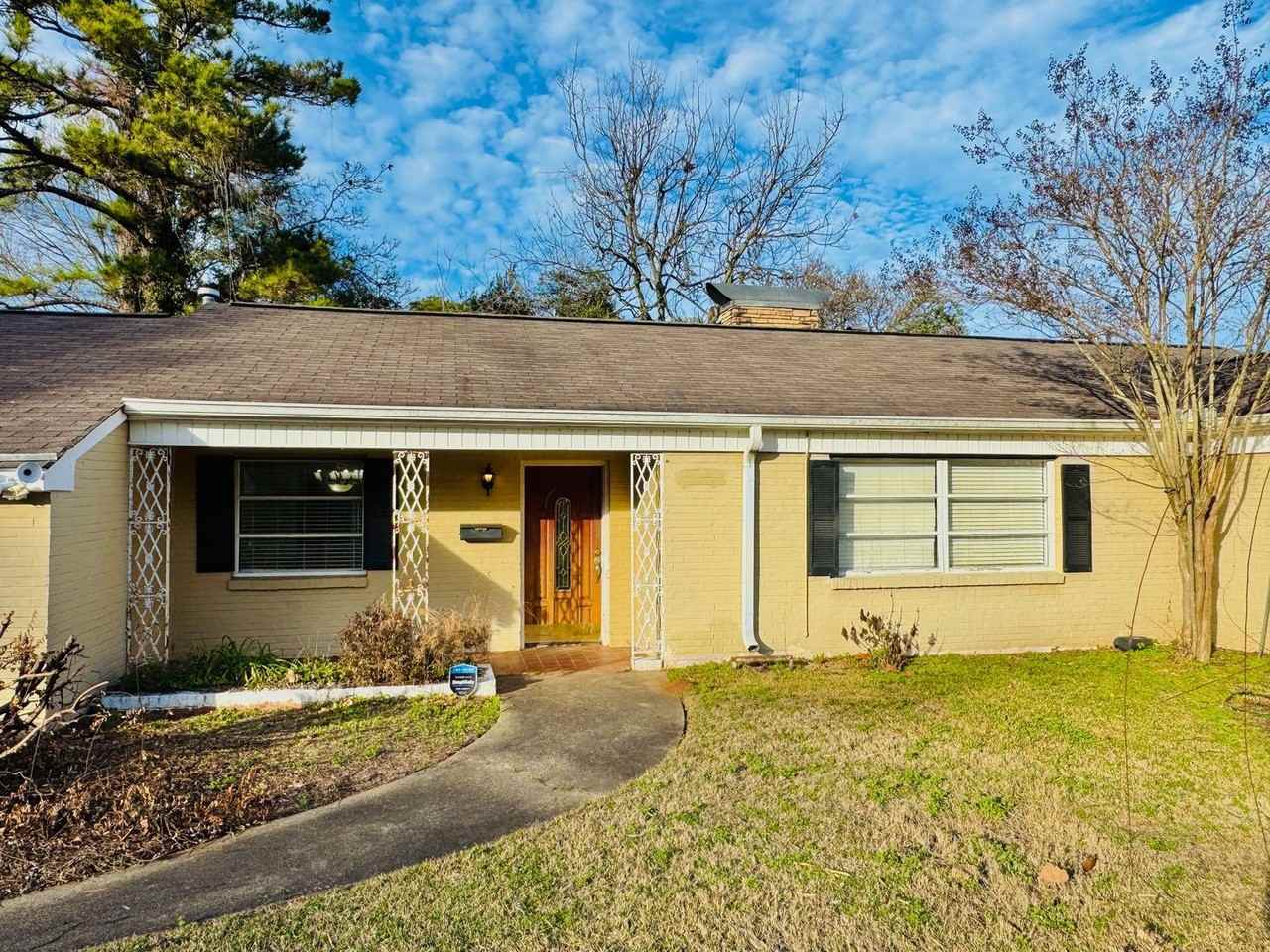 2767 Biltmore Ave - Photo 5 of 31