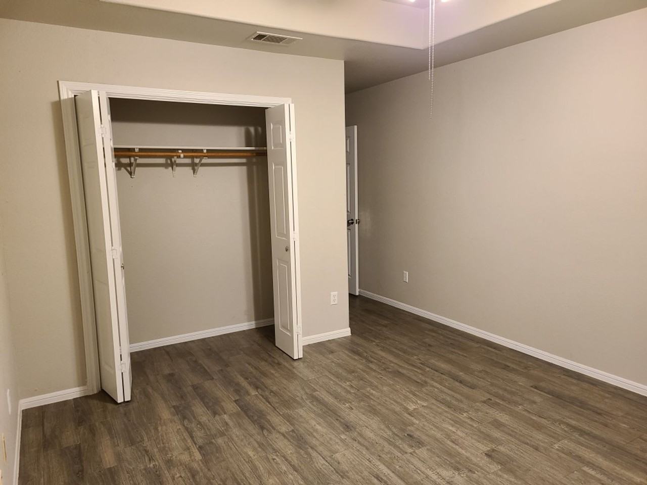 750 Fallen Oak Dr - Photo 6 of 6